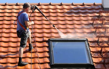 roof cleaning Tufton